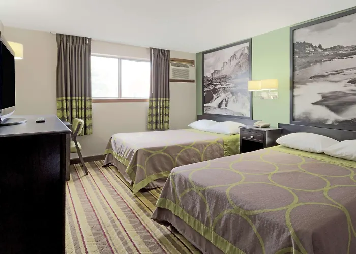 Super 8 By Wyndham River Hotel Green River